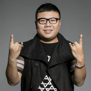 亚洲成H人AV无码动漫无遮挡
